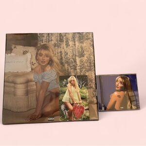 Sabrina Carpenter Short & Sweet Deluxe Vinyl & CD